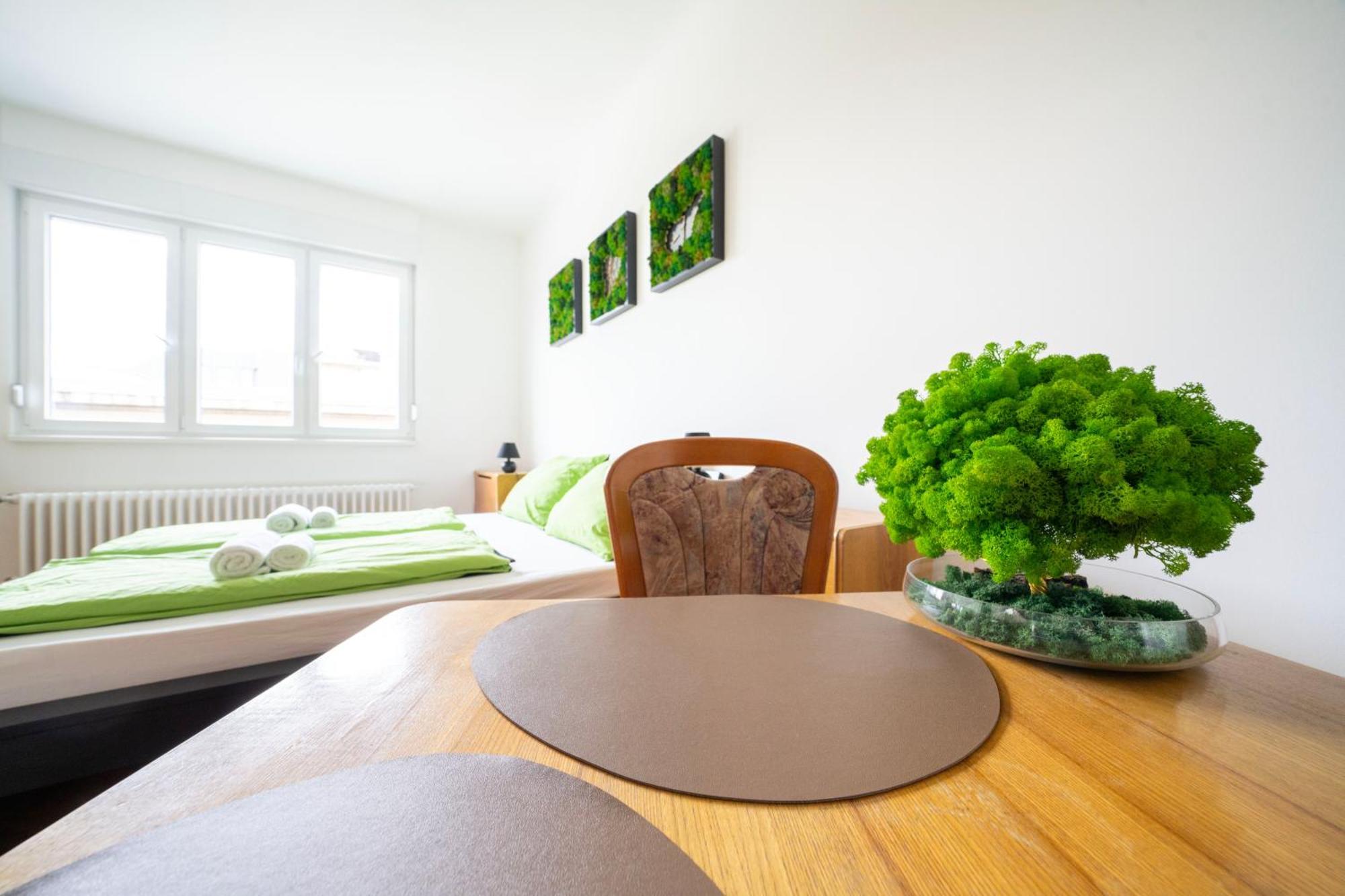Pozsonyi Street 3br, Balcony Family Retreat * Budapest
