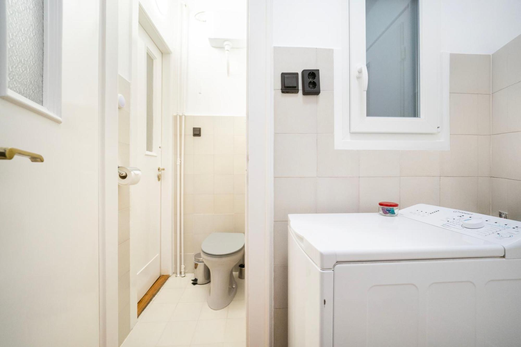 Apartment Pozsonyi Street 3br, Balcony Family Retreat