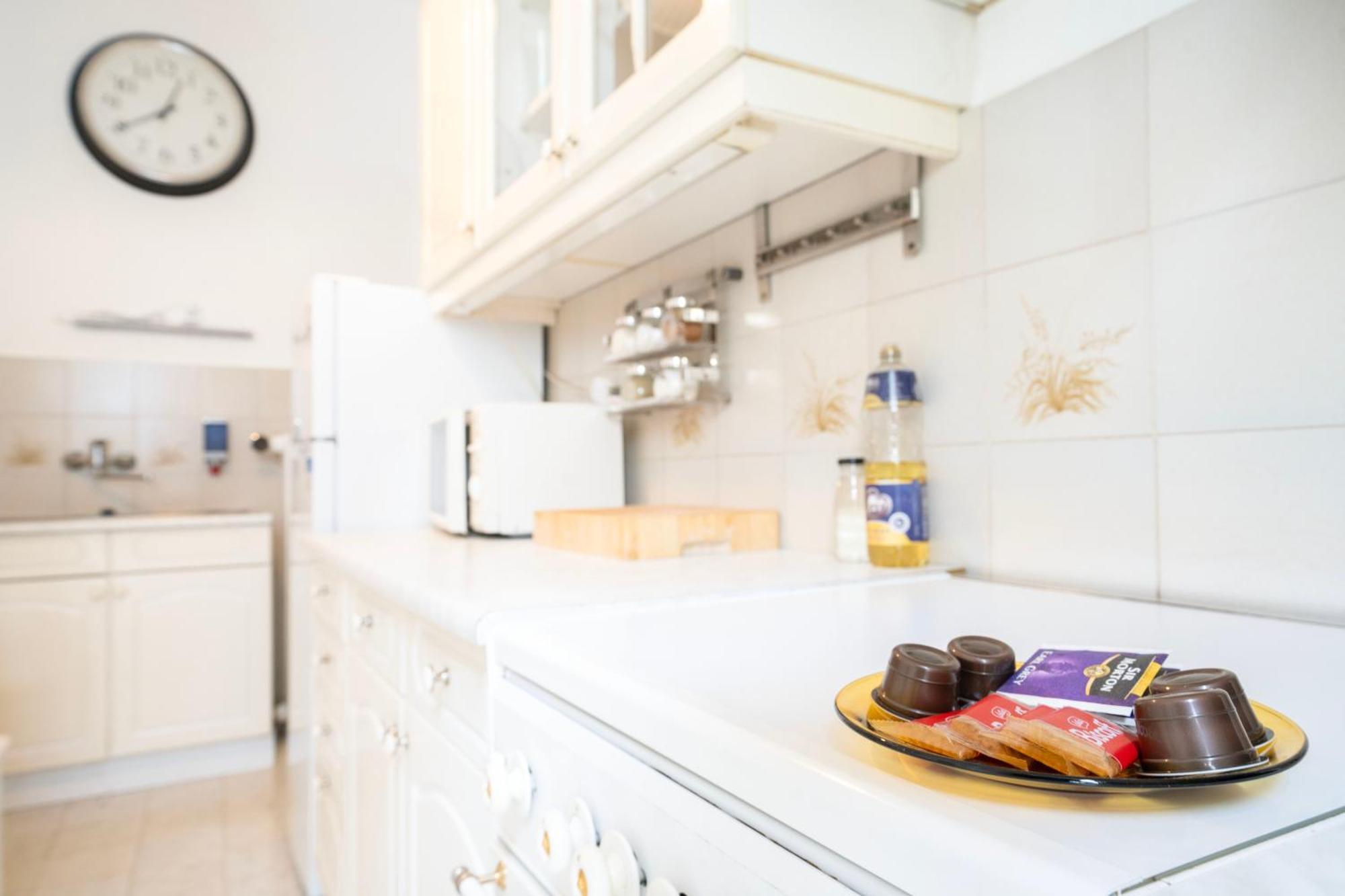 Pozsonyi Street 3br, Balcony Family Retreat Apartment *