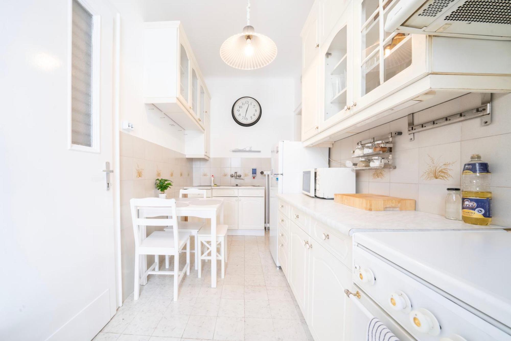 Pozsonyi Street 3br, Balcony Family Retreat Apartment Budapest