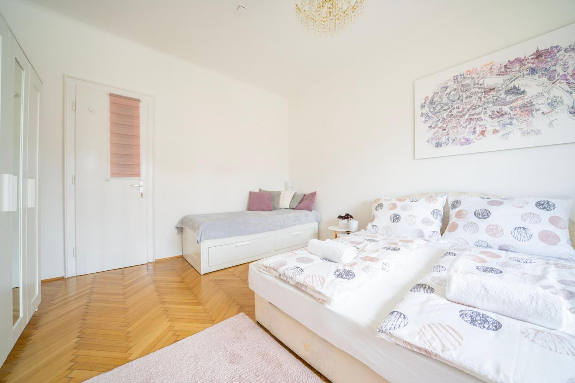 Pozsonyi Street 3br, Balcony Family Retreat Budapest